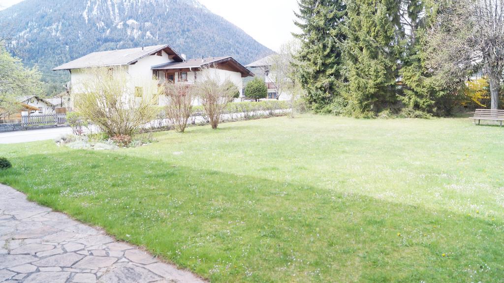 Pension Alpina Silz Exterior photo